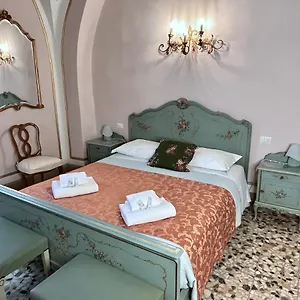 Casa de hóspedes In The Center Of