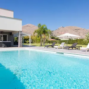 https://villa-antigone.sicilyhotelsitaly.net