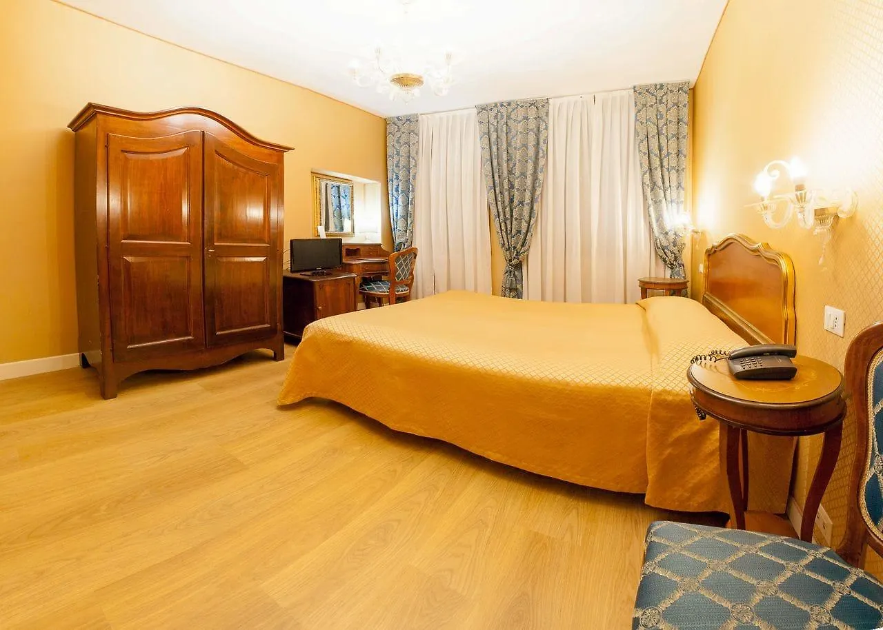 Hotel Locanda Canal Venice