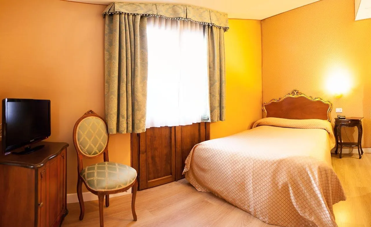 Hotel Locanda Canal Venice
