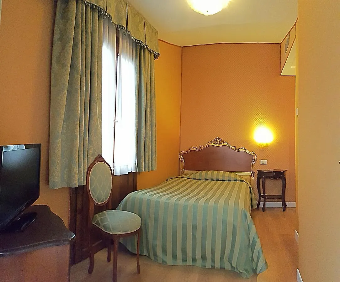 Hotel Locanda Canal Venice