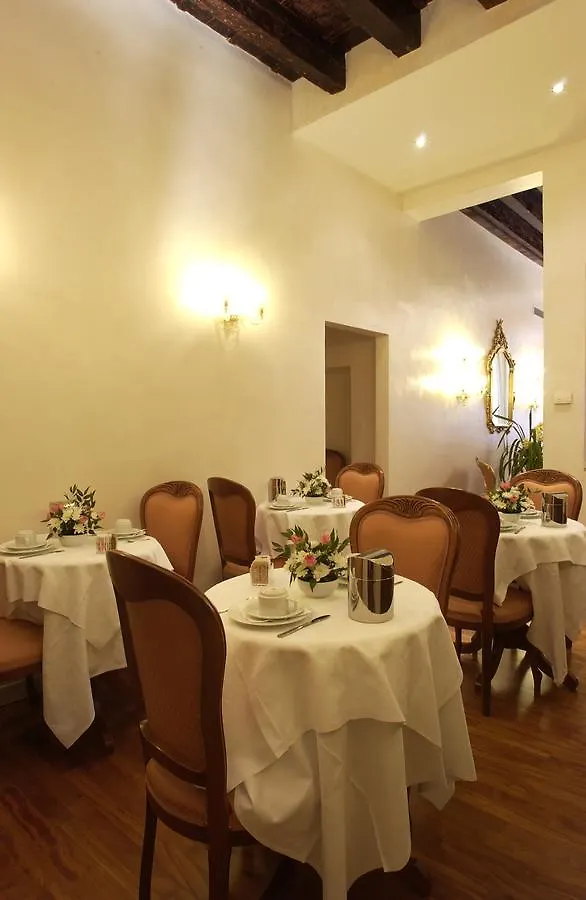 Hotel Locanda Canal Venice 3*,  Italy