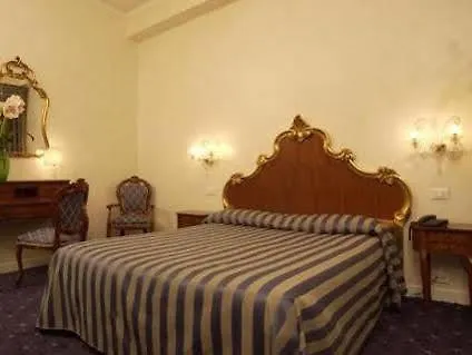 ***  Hotel Locanda Canal Venice Italy